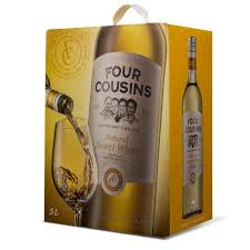 FOUR COUSINS WHITE 750ML
